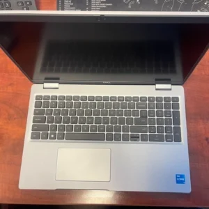 Dell Latitude 5530 15.6-inch — i5-1245U, 16GB RAM, 256GB SSD